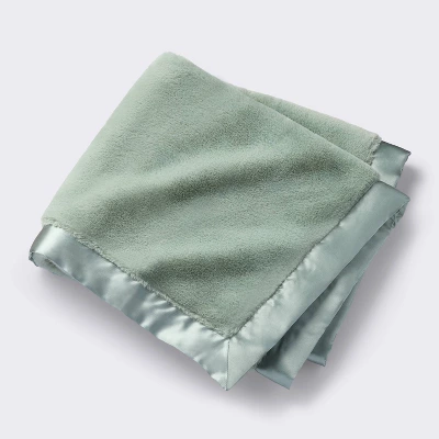 Solid Satin Edge Plush Blanket - Green - Cloud Island™ 6 Solid Satin Edge Plush Blanket - Green - Cloud Island™ - Image 4