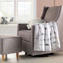 Muslin Quilt Two By Two Baby And Toddler Blanket - Animals - Cloud Island™