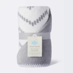Plush Baby Blanket - Chevron - Gray - Cloud Island™ 7 Plush Baby Blanket - Chevron - Gray - Cloud Island™ -Cloud Island™ GUEST 839a0711 d92f 488f 9431 2e26fcef0a1f
