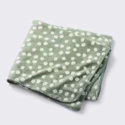 Plush Baby Blanket - Green Floral - Cloud Island™ -Cloud Island™ GUEST 990d1b37 e10c 4b06 acf6 2192262cb9bf