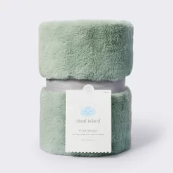 Solid Satin Edge Plush Blanket - Green - Cloud Island™ 8 Solid Satin Edge Plush Blanket - Green - Cloud Island™ -Cloud Island™ GUEST 9c42ab8d de2b 4a01 9fb6 c37519399c30