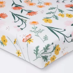 Fitted Crib Sheet - Cloud Island™ Garden Floral -Cloud Island™ GUEST abd98750 337f 4edc ab30 b85dca171800