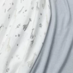 Fitted Jersey Crib Sheet - Cloud Island™ Giraffes/Dark Gray 2pk -Cloud Island™ GUEST e2443a16 d56c 4588 b019 dc8728bd7157